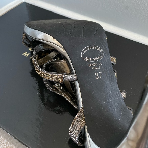 Townshoes Made in Italy - Steel Grey Cut-Out Heels - Picture 6 of 10